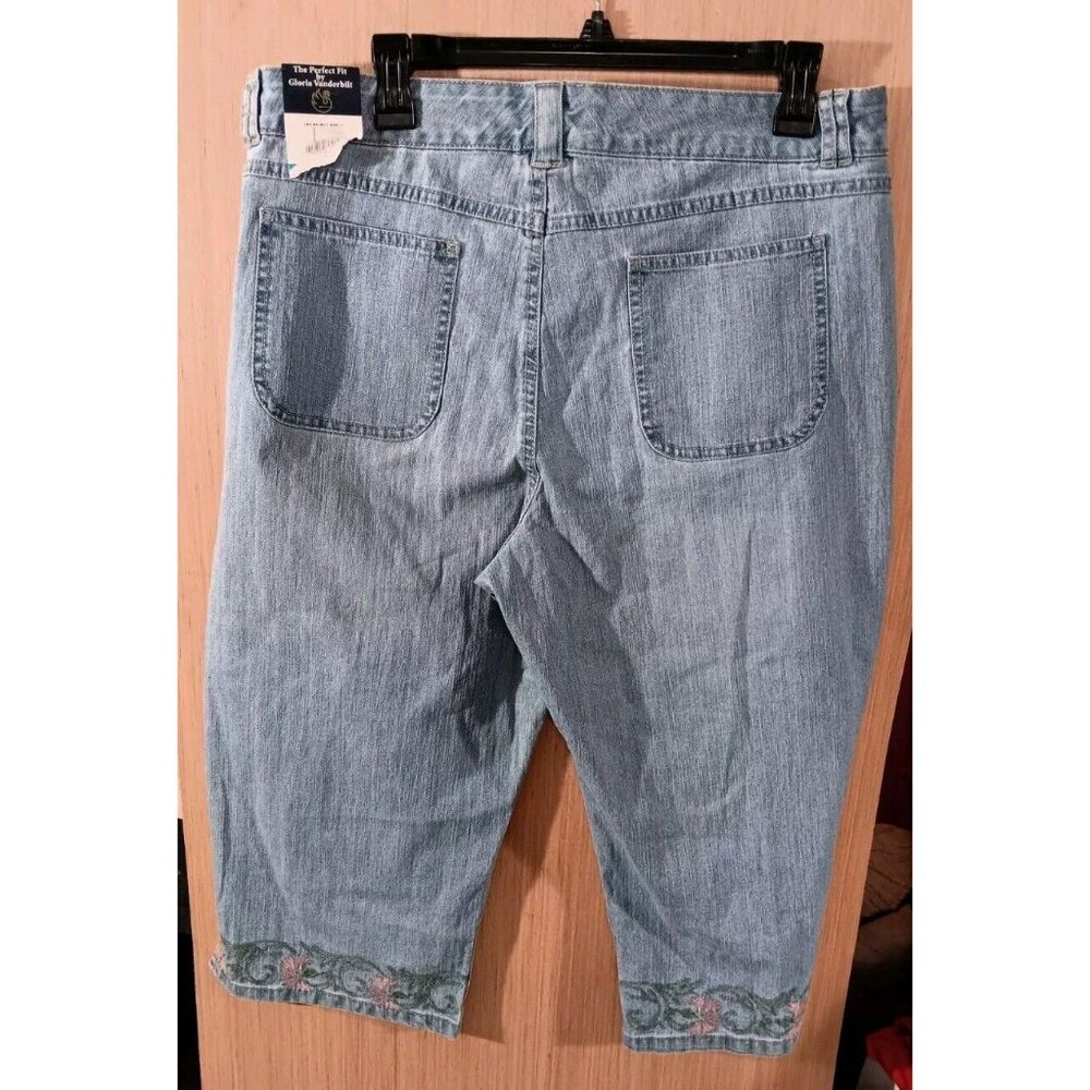 Gloria Vanderbilt Denim Capris with Floral Hem - Picture 5 of 8